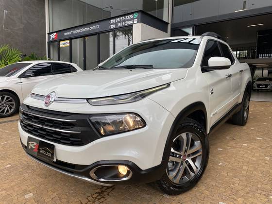FIAT TORO 2.0 16V TURBO DIESEL FREEDOM 4WD AT9